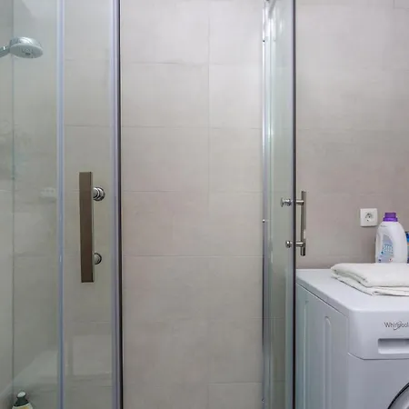 3 Bedroom In Holiday home